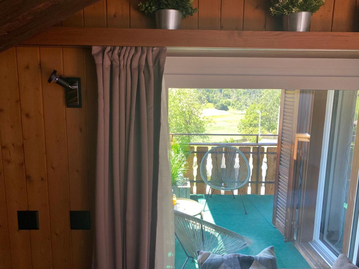 Dachwohnung In Der Mitte Von Laax-Dorf Zewnętrze zdjęcie